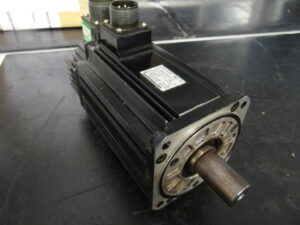 Yaskawa SGMSH-20DCA6F-OY AC Servo Motor vor der Reparatur