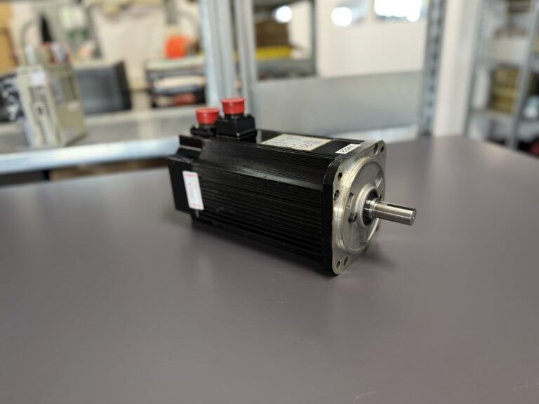 Yaskawa USAGED-09A22T Servo Motor mit Encoder UTOPH-81AVF Hauptbild