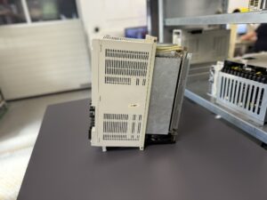 Mitsubishi MDS-B-CV-370 Power Supply Unit Seite 3
