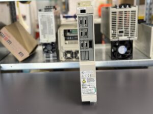 Mitsubishi MDS-B-V1-03 Servo Drive Unit Front