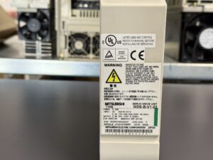 Mitsubishi MDS-B-V1-03 Servo Drive Unit Typenschild