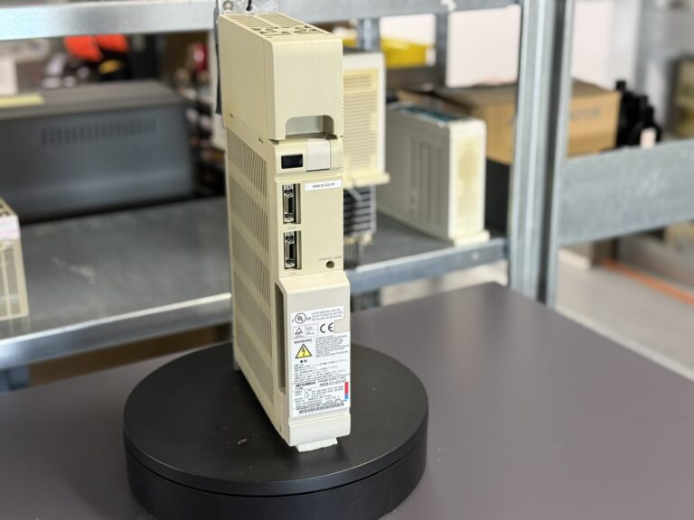Mitsubishi MDS-C1-CV-37 Power Supply Unit Hauptbild