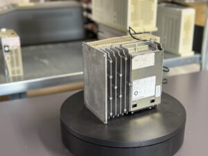 Yaskawa SGDH-15DE AC ServoPack seite 2