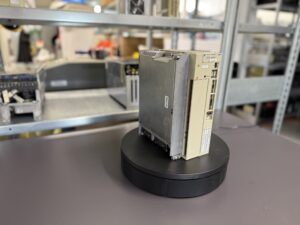 Yaskawa SGDM-30DN AC Servopack Hauptansicht 1