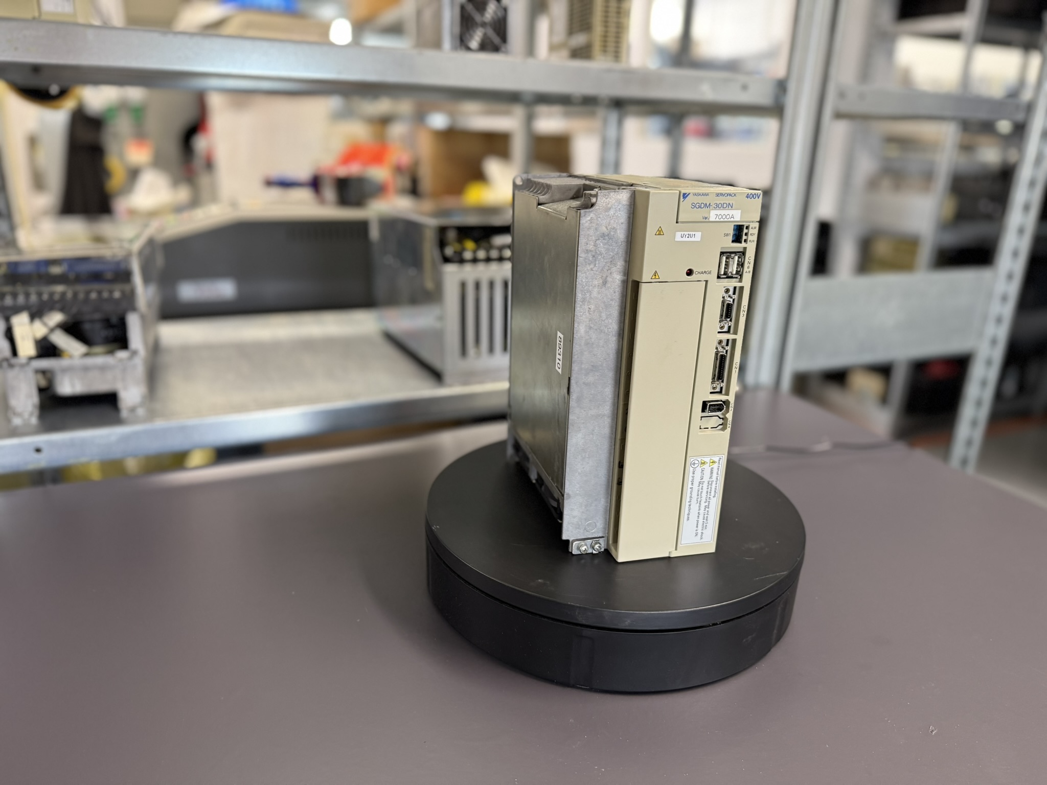 Yaskawa SGDM-30DN AC Servopack Hauptansicht 2