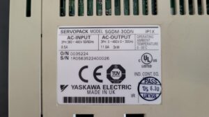 Yaskawa SGDM-30DN AC Servopack Typenschild