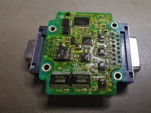 Yaskawa Serial Encoder UTSJB-B18BDDAC geöffnet