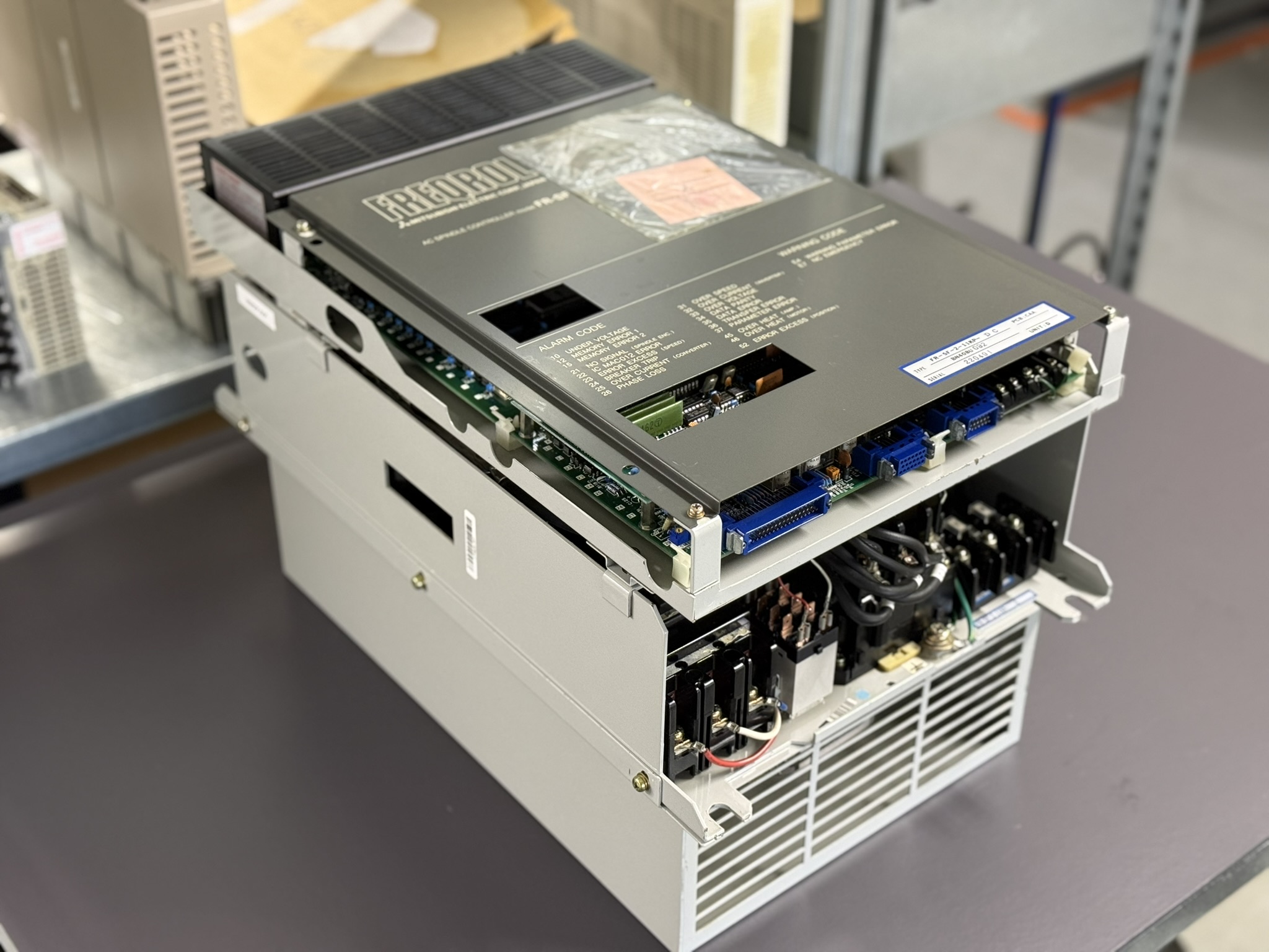 Mitsubishi FR-SF-2-11KP Spindle Drive Unit Hauptbild