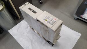Mitsubishi MDS-B-CV-110 Power Supply Unit vor der Reparatur 1