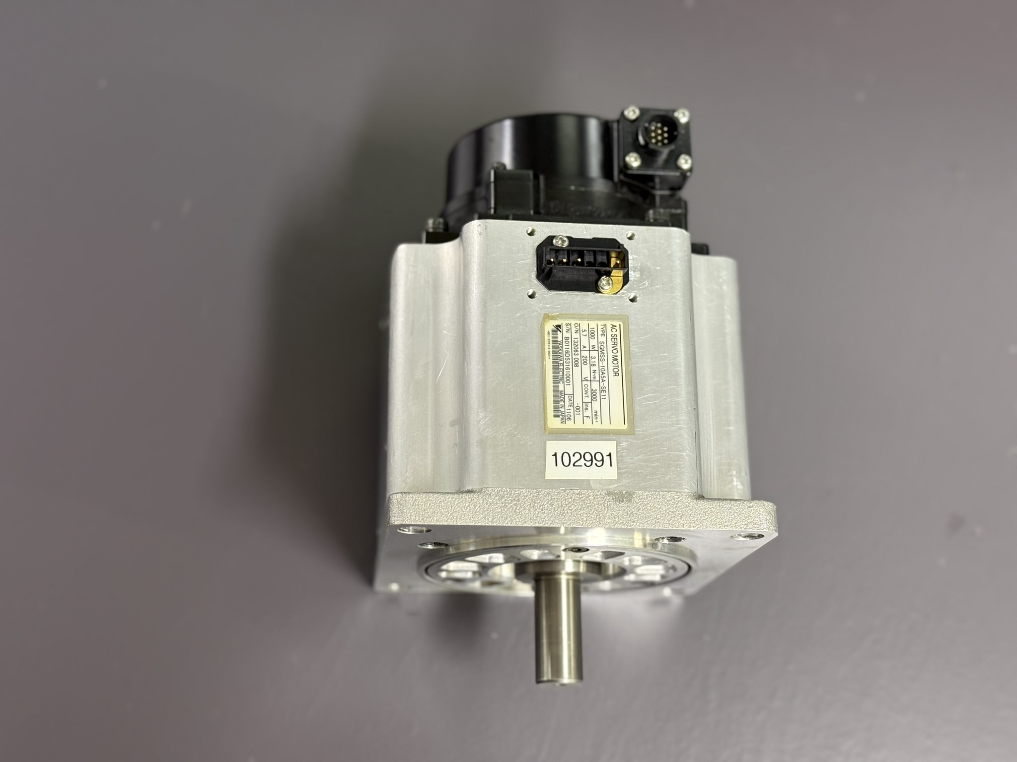 Yaskawa AC Servo Motor SGMSS-10A5A-SE11 Ansicht oben