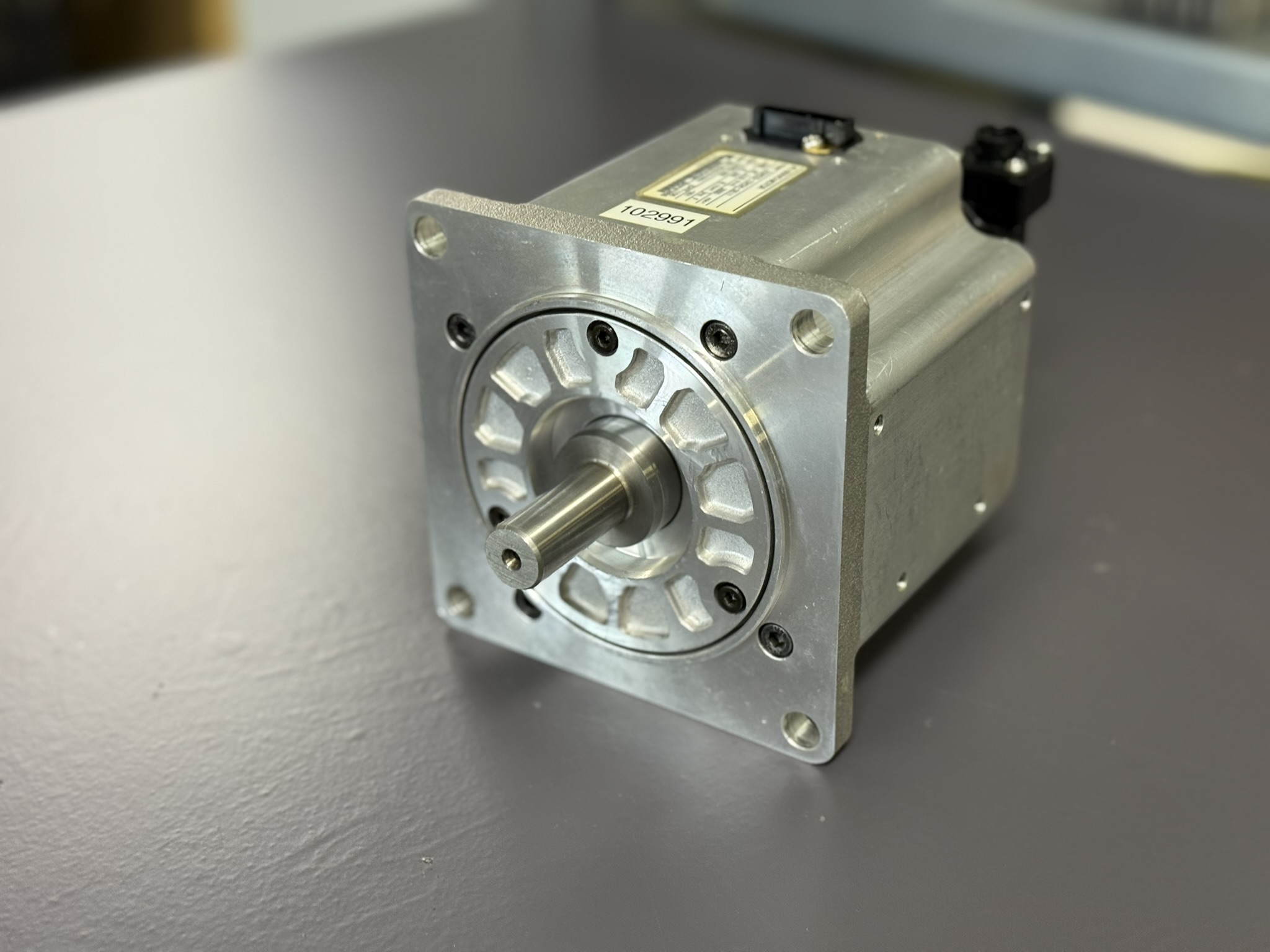 Yaskawa AC Servo Motor SGMSS-10A5A-SE11 Hauptbild