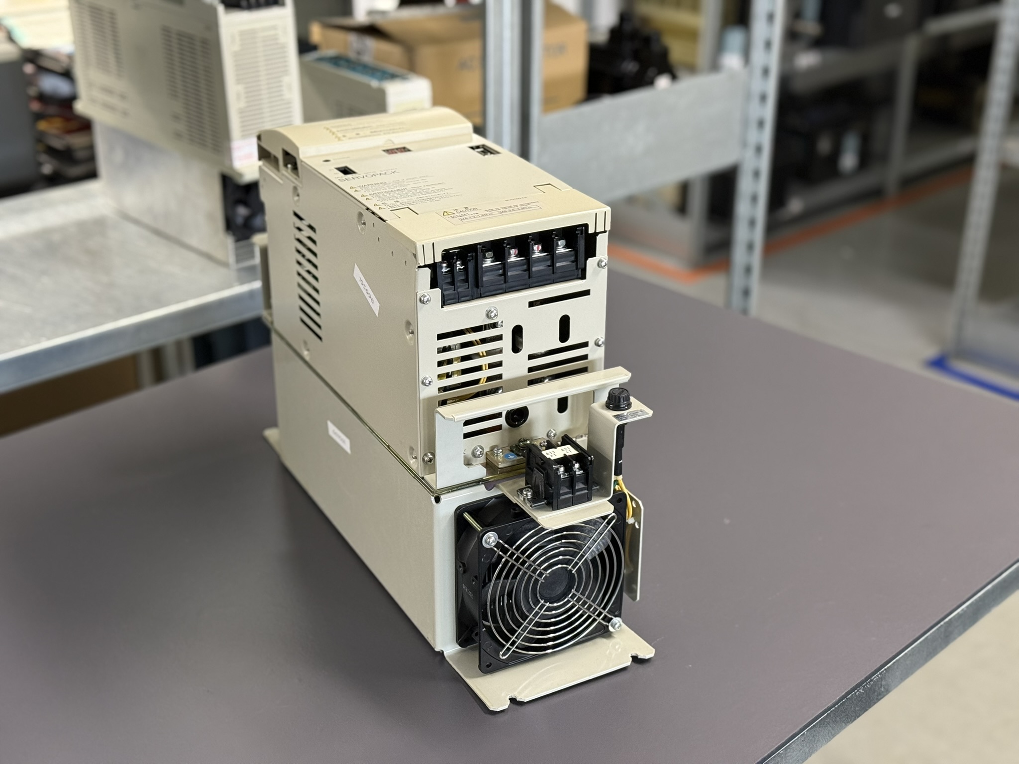 Yaskawa Converter CIMR-MR5N2015 Hauptbild