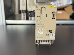 Yaskawa SGDB-10VD AC Servopack  Ansich t Front