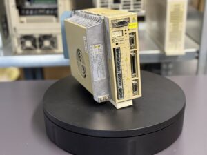 Yaskawa XD-08-MSD0 Xtradrive Servopack HauptAnsicht