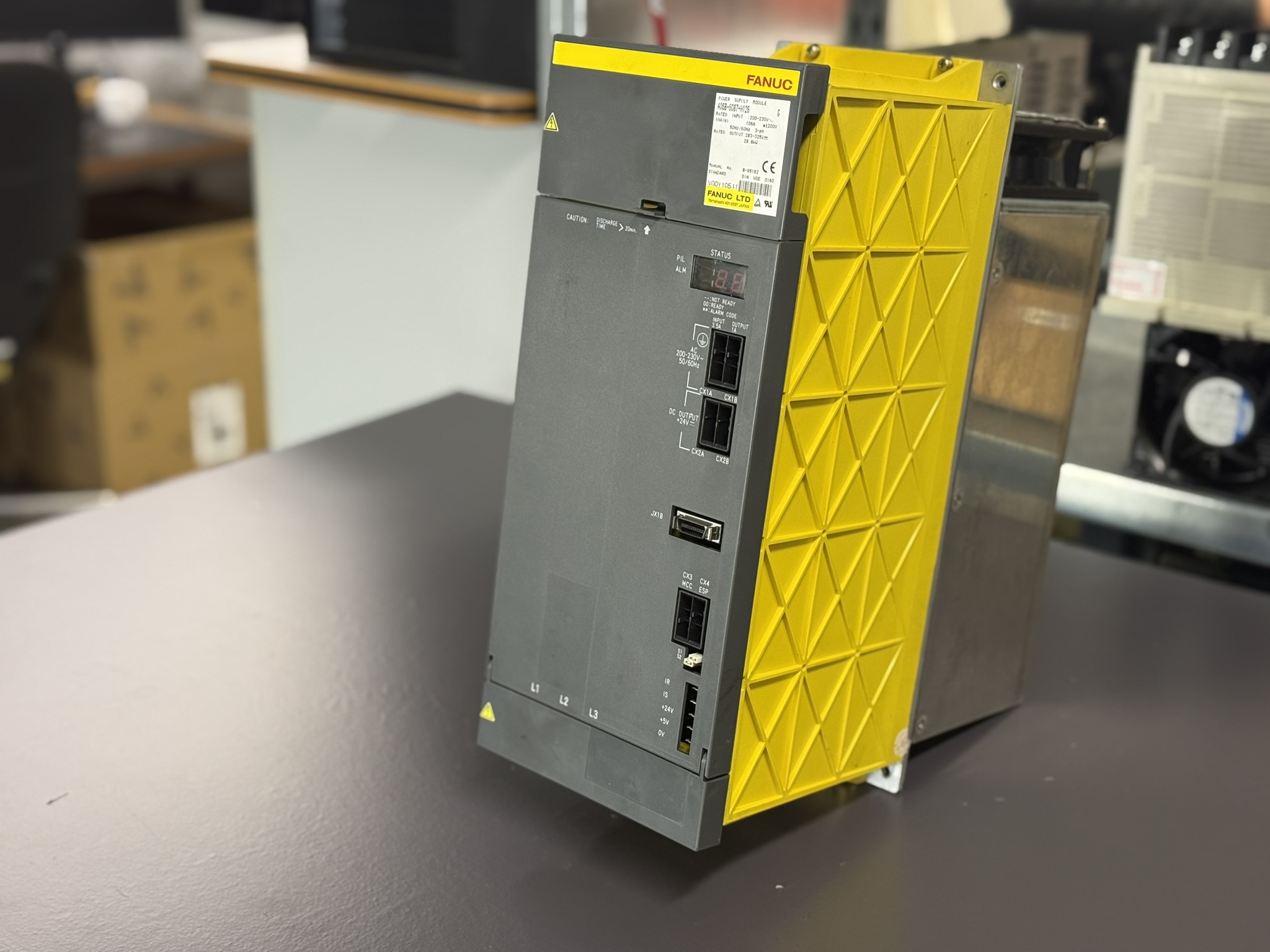 Fanuc A06B-6087-H126 Power Supply Module Seite 1