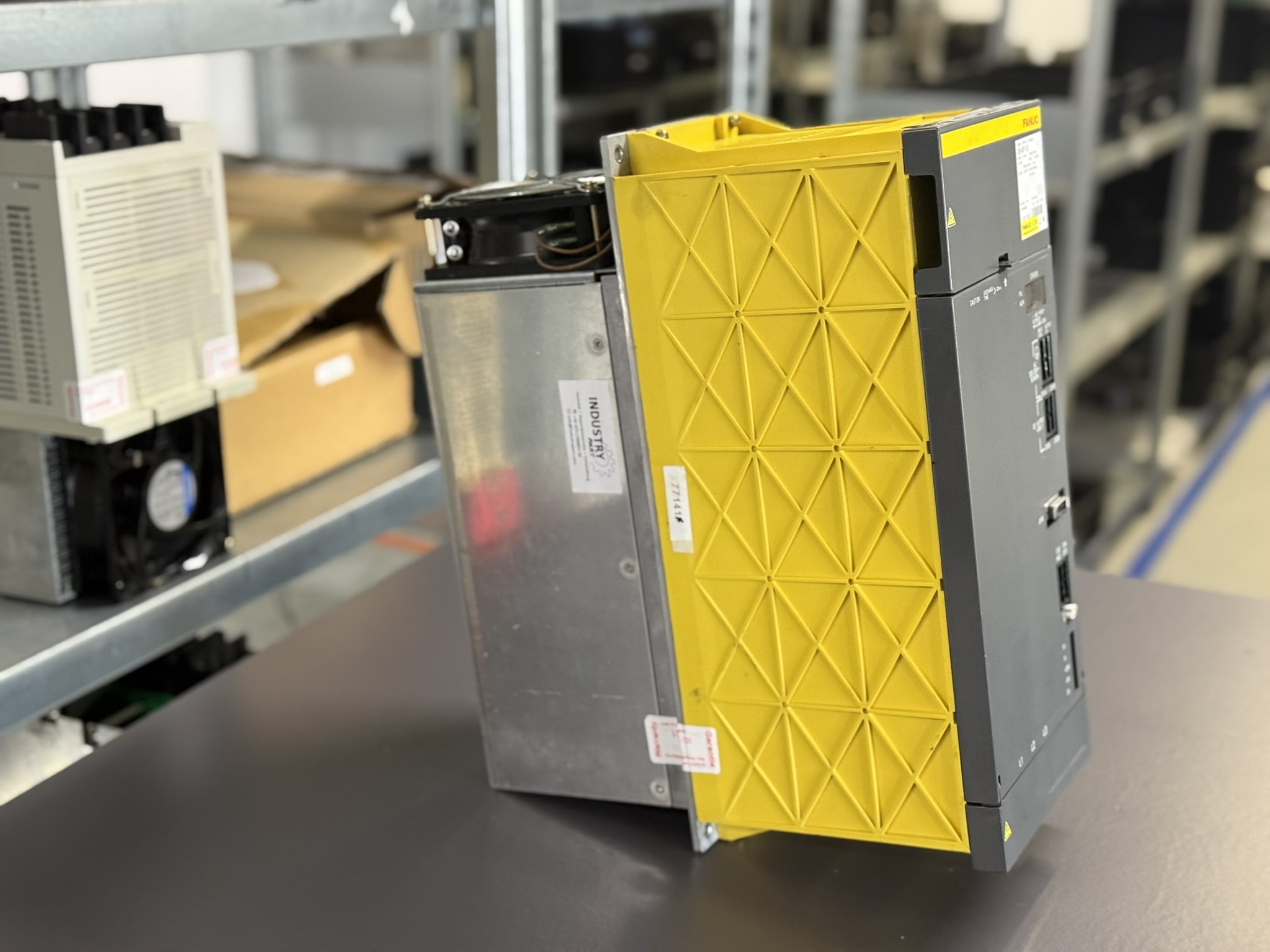 Fanuc A06B-6087-H126 Power Supply Module Seite 3