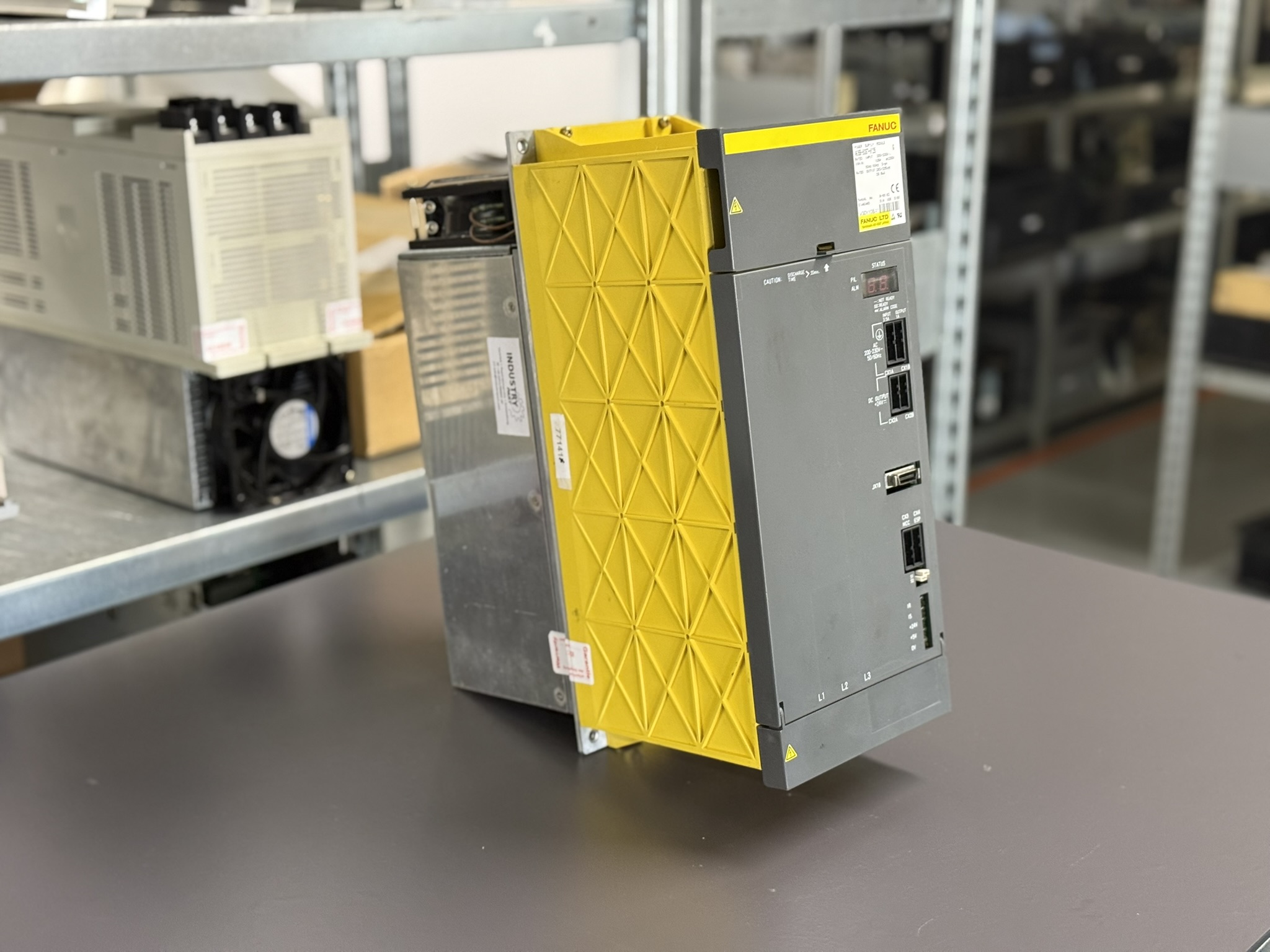 Fanuc A06B-6087-H126 Power Supply Module Seite 4