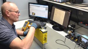 Fanuc A06B-6117-H303 Fanuc Techniker