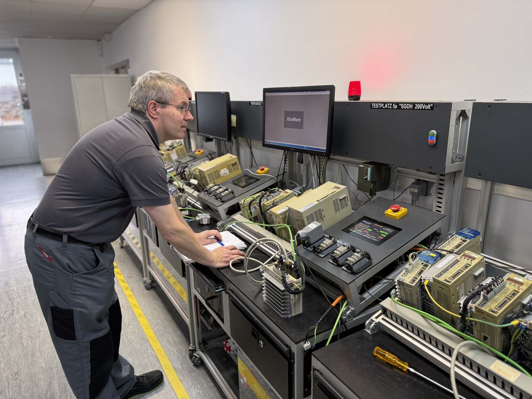 Yaskawa AC Servo Motor SGMGH-05ACA2C Techniker