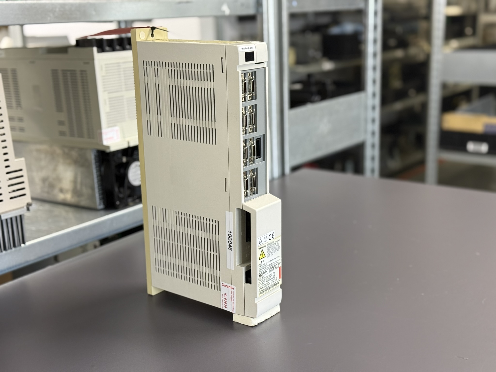 Mitsubishi MDS-B-CV-75 Power Supply Unit Seite 1