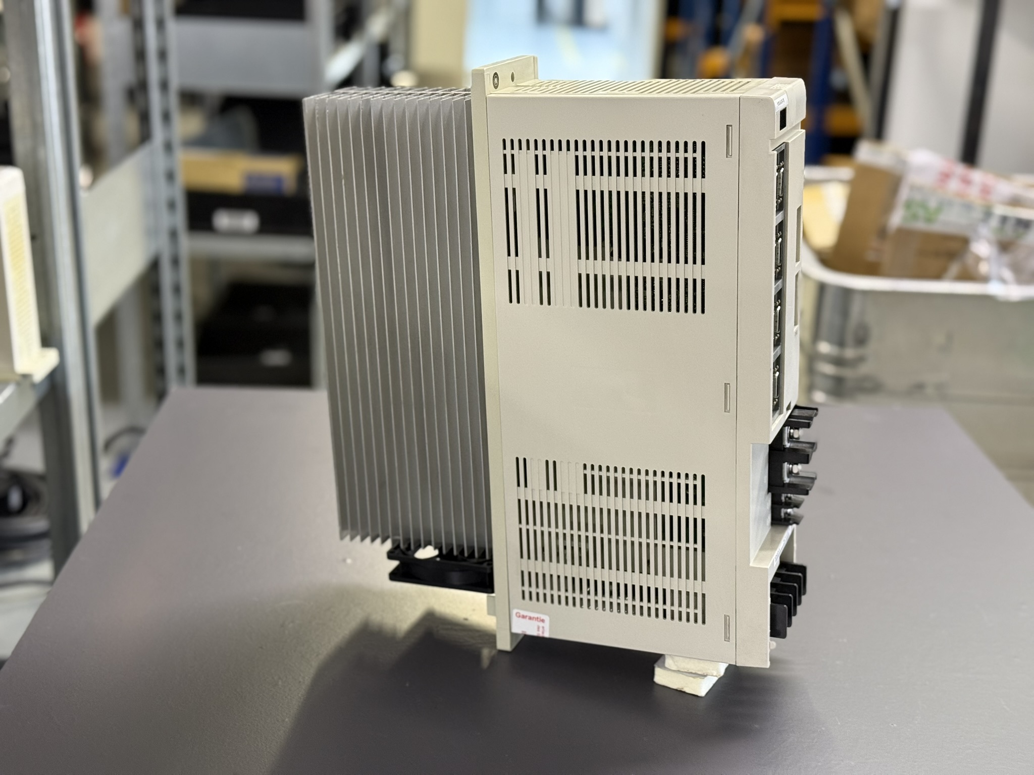 Mitsubishi MDS-B-SP-75 Spindle Drive Unit Seite 1