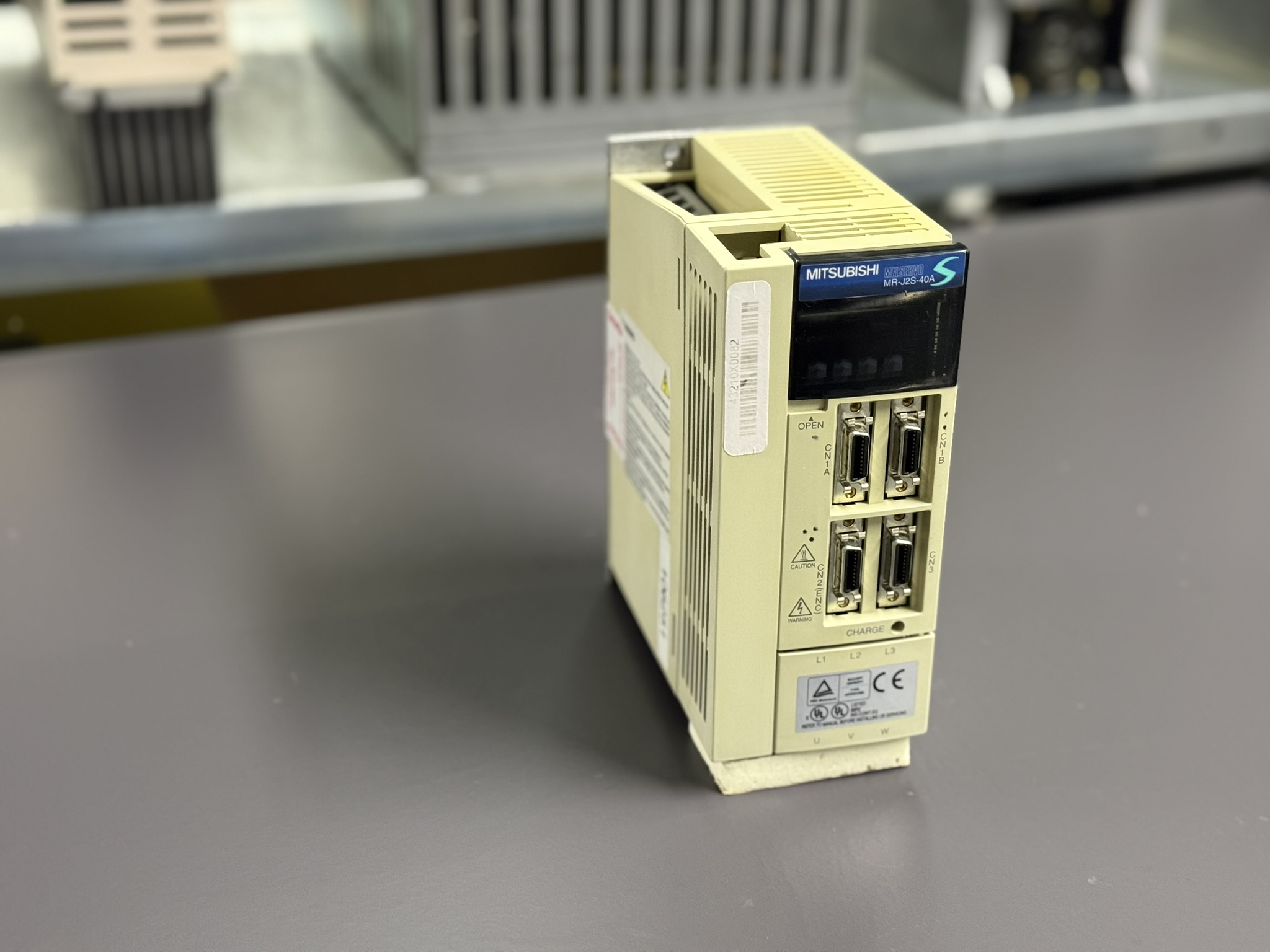Mitsubishi MR-J2S-40A Servo Drive Unit Front