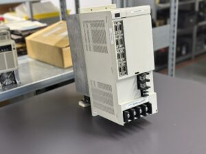 Mitsubishi Spindle Drive Unit MDS-B-SPH-300 Seite 1