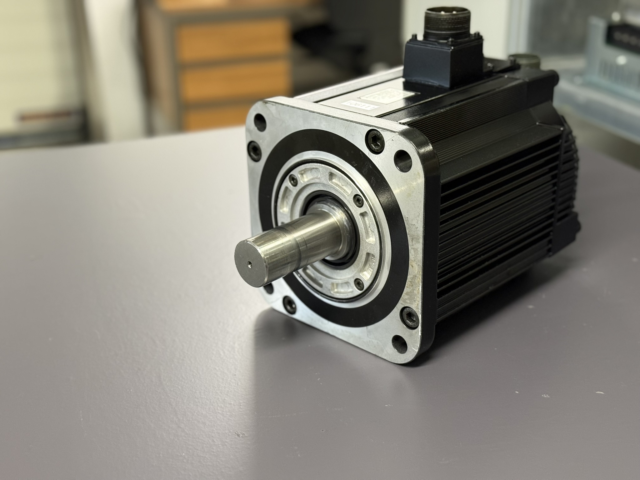 Yaskawa AC Servo Motor SGMG-44A2AAG Seite 2