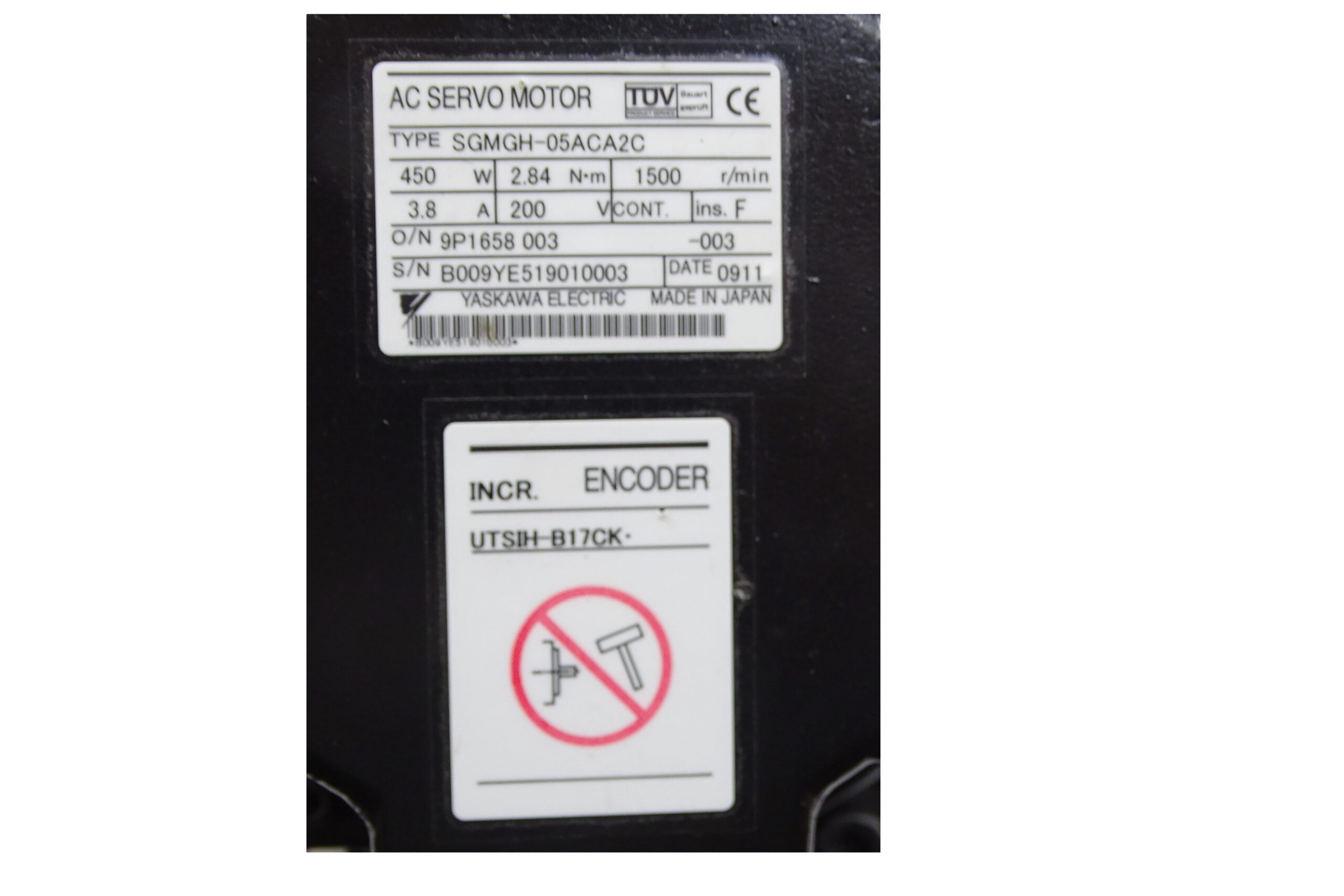 Yaskawa AC Servo Motor SGMGH-05ACA2C Typenschild