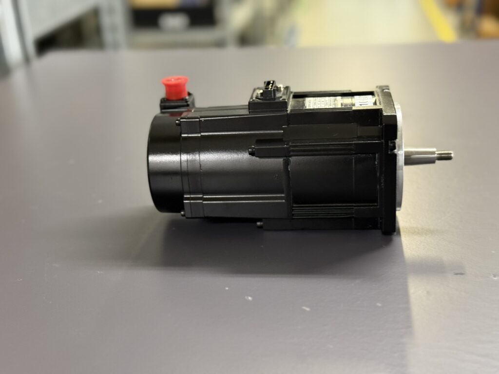 Yaskawa AC Servo Motor SGMGS-05A5W-SE12  Seite 1