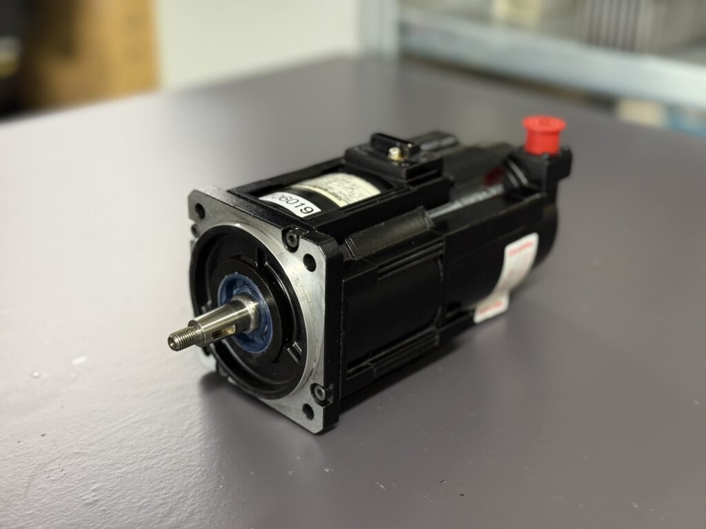 Yaskawa AC Servo Motor SGMGS-05A5W-SE12 Seite 2