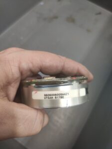 Yaskawa AC Servo Motor SGMKS-20A5A-MU11 Encoder UTSAH-B17BE