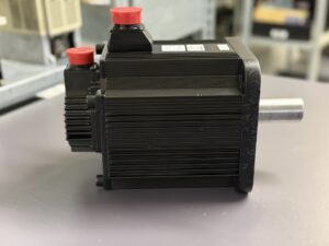 Yaskawa AC Servo Motor SGMKS-20A5A-MU11 Seite 1