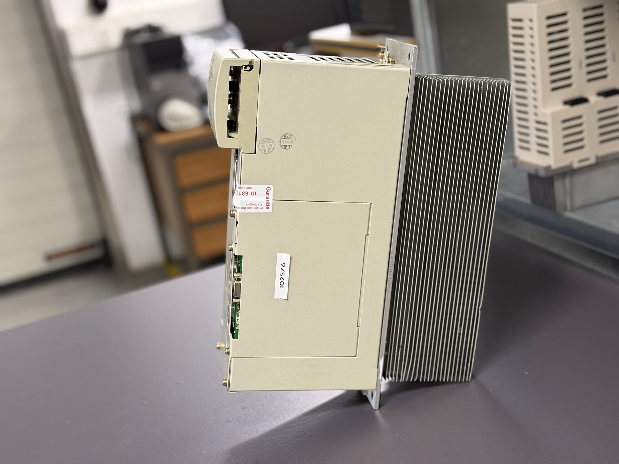 Yaskawa Converter CIMR-MRXN2011 Seite 1