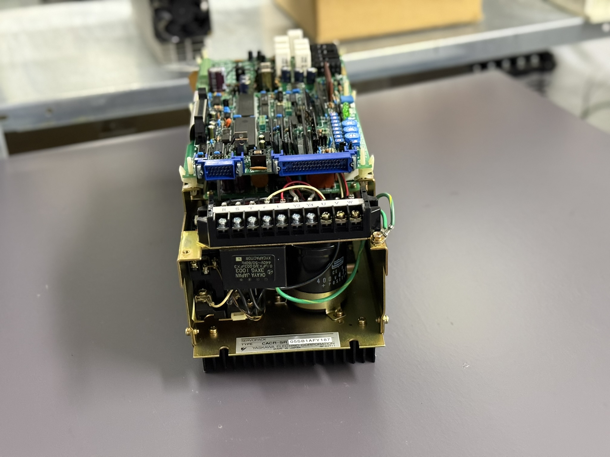 Yaskawa Servopack CACR-SR05SB1AFY187 Front