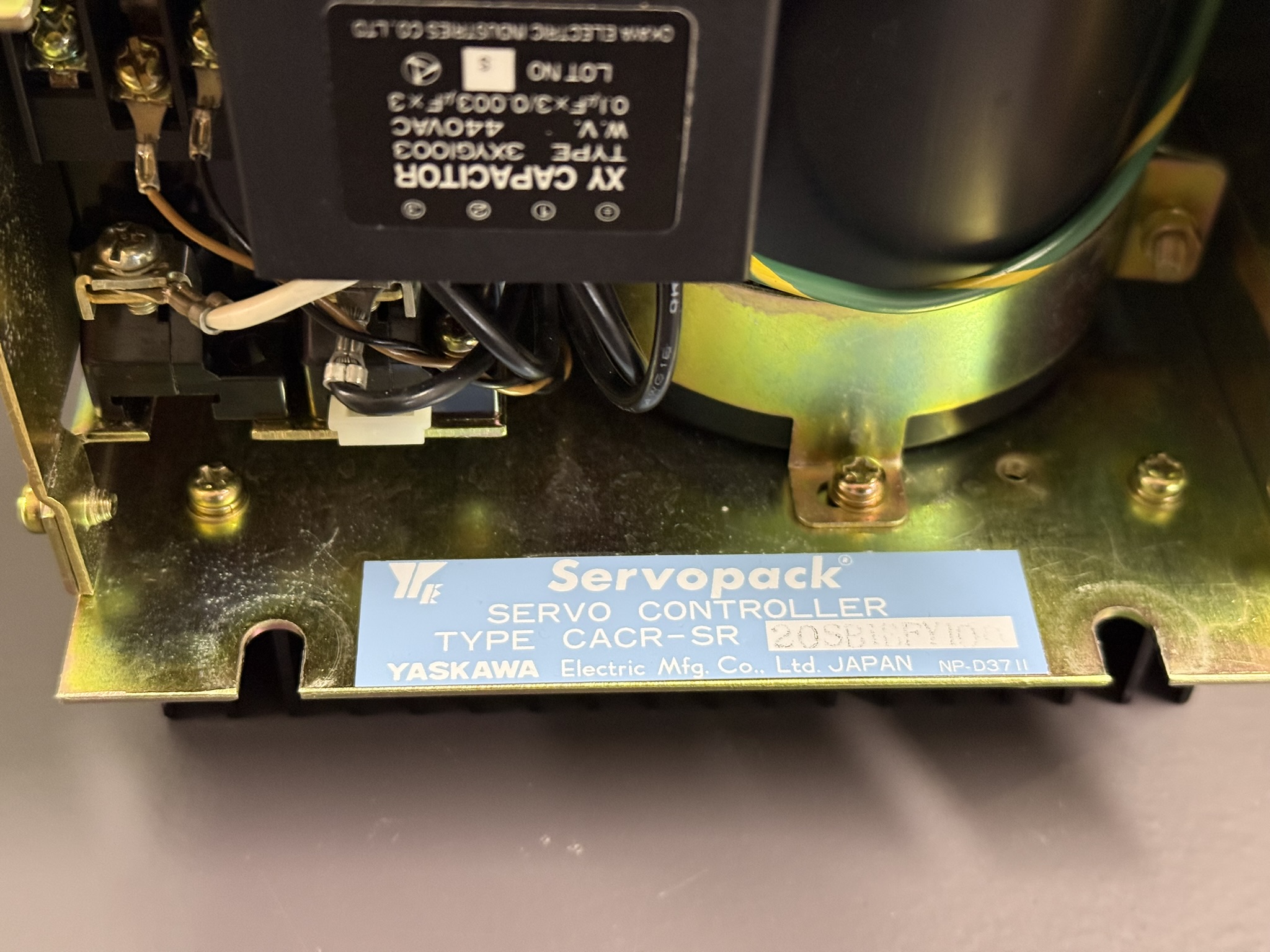 Yaskawa Servopack CACR-SR20SB1BFY100 Typenschild