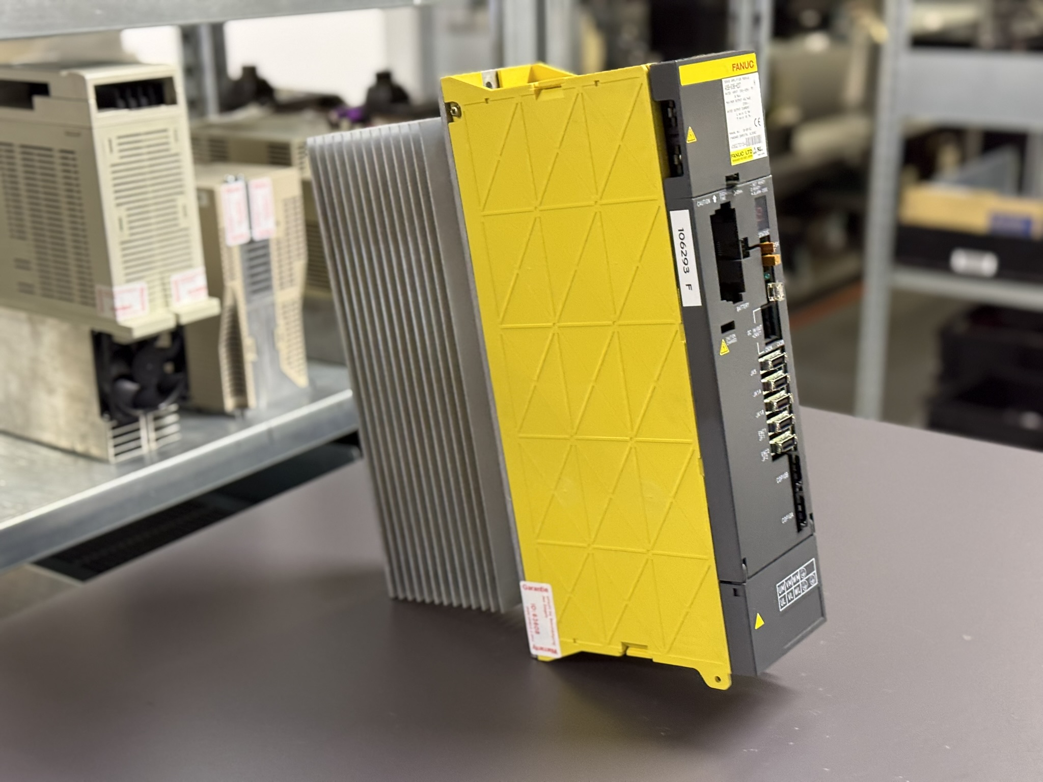 Fanuc Servo Amplifier A06B-6096-H207 Seite 5