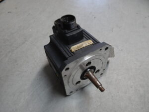 Mitsubishi AC Servo Motor HC102T-SZ vor der Reparatur