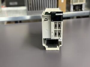 Mitsubishi MDS-B-SPJX2-22 Spindle Drive Front