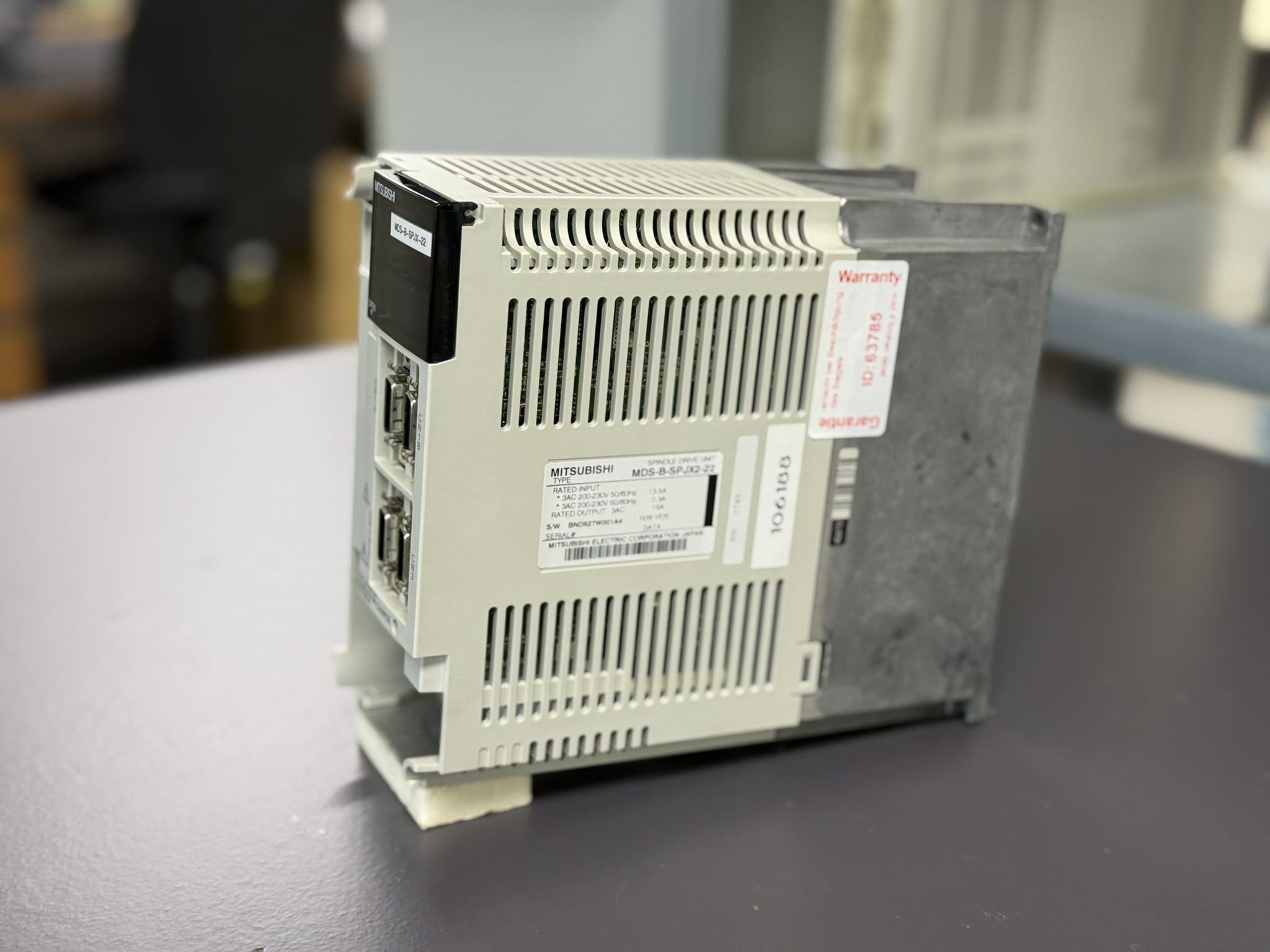 Mitsubishi MDS-B-SPJX2-22 Spindle Drive Seite 4