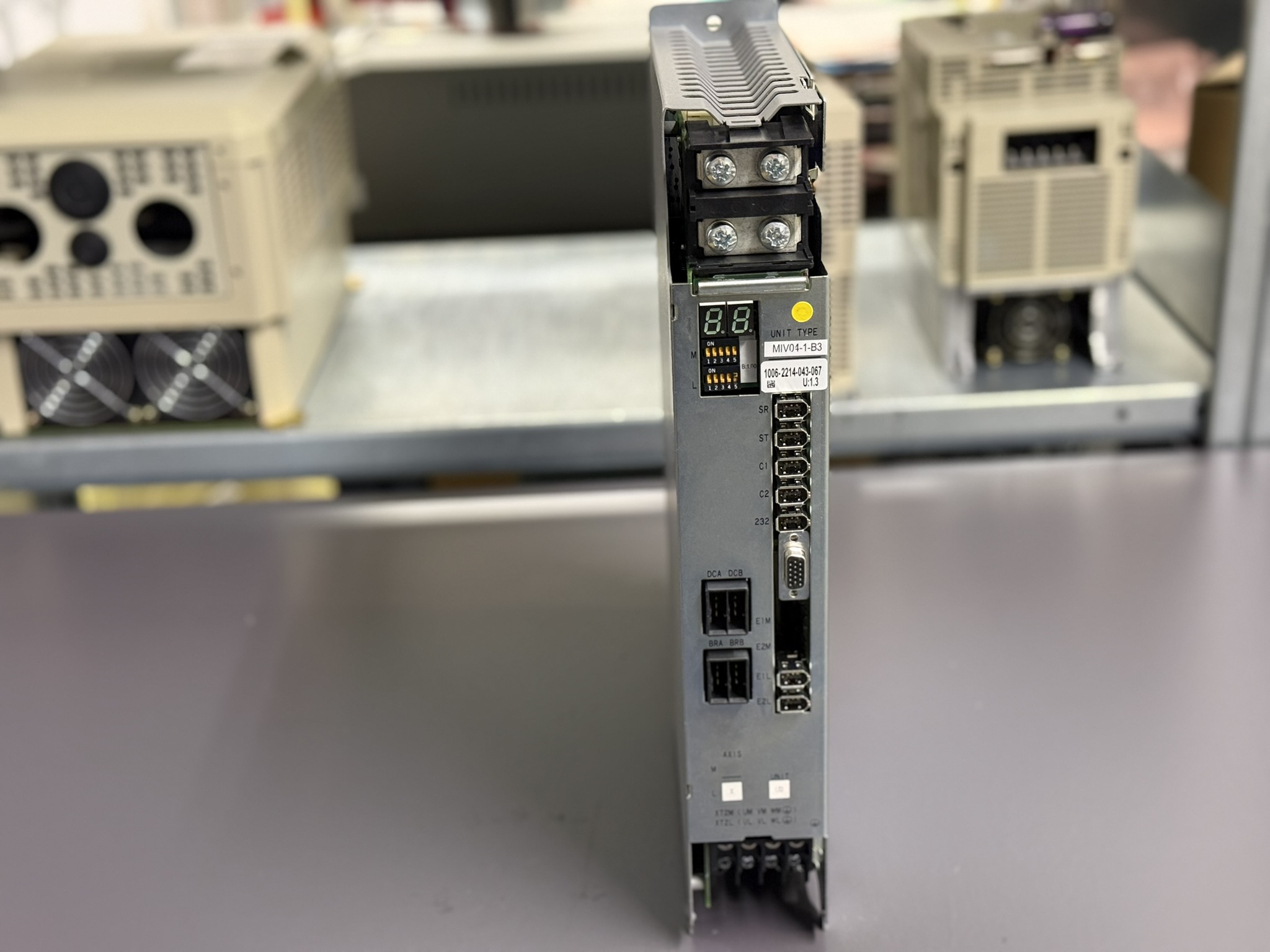 Okuma MIV04-1-B3 1006-2214 Drive Unit Seite 4