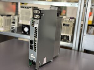 Okuma Servo Drive MIV0404A-1-B5 1006-2232  Ansicht 4