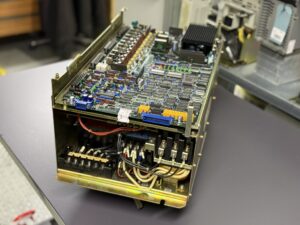 Okuma VAC-Drive Unit Typ A D8-A or 1006-1216 Seite 2