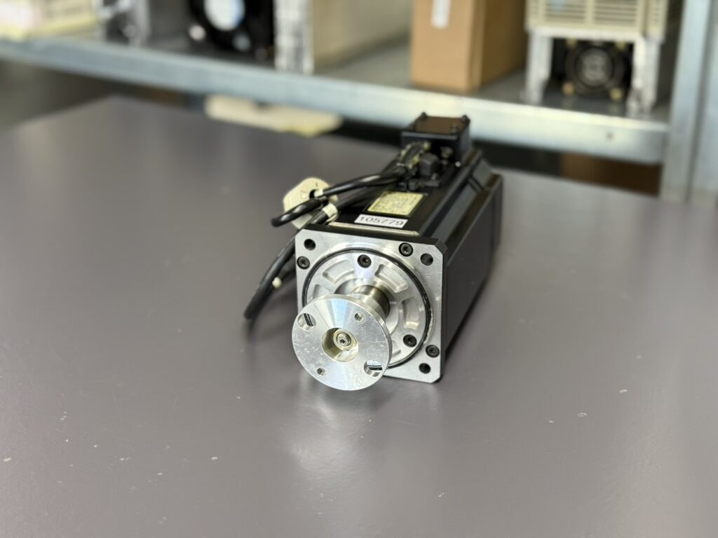 Yaskawa AC Servo Motor SGMGH-05K5A-SE11  Ansicht 2