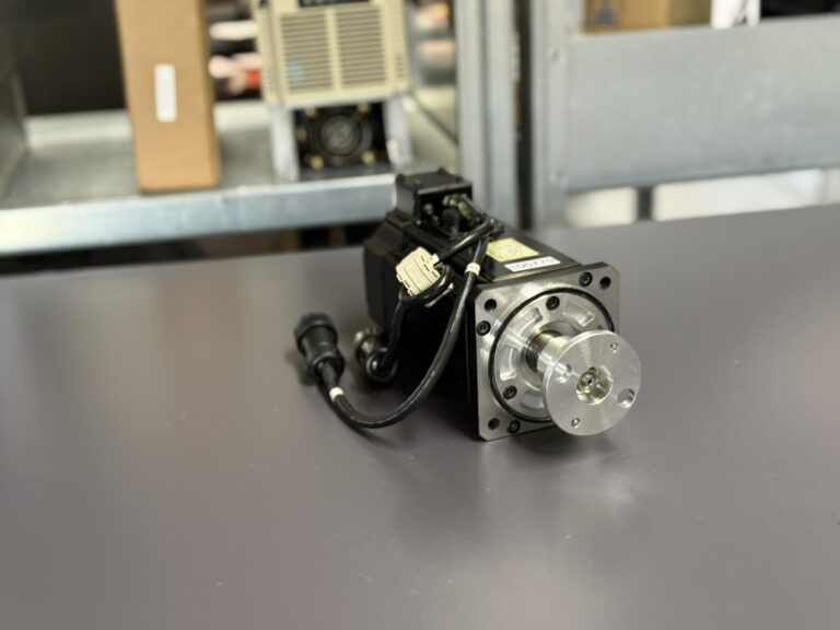 Yaskawa AC Servo Motor SGMGH-05K5A-SE11 Hauptbild