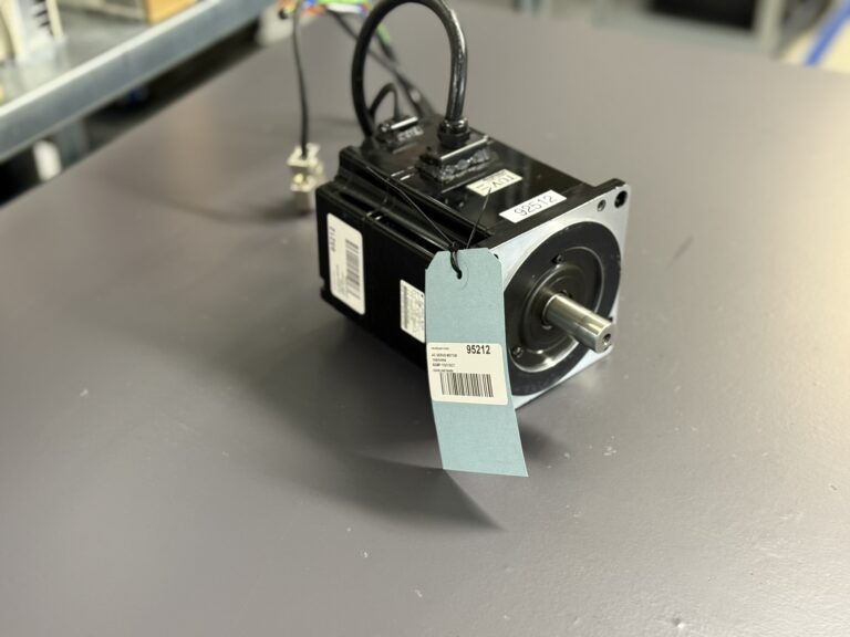 Yaskawa AC Servo Motor SGMP-15V316CT Hauptbild