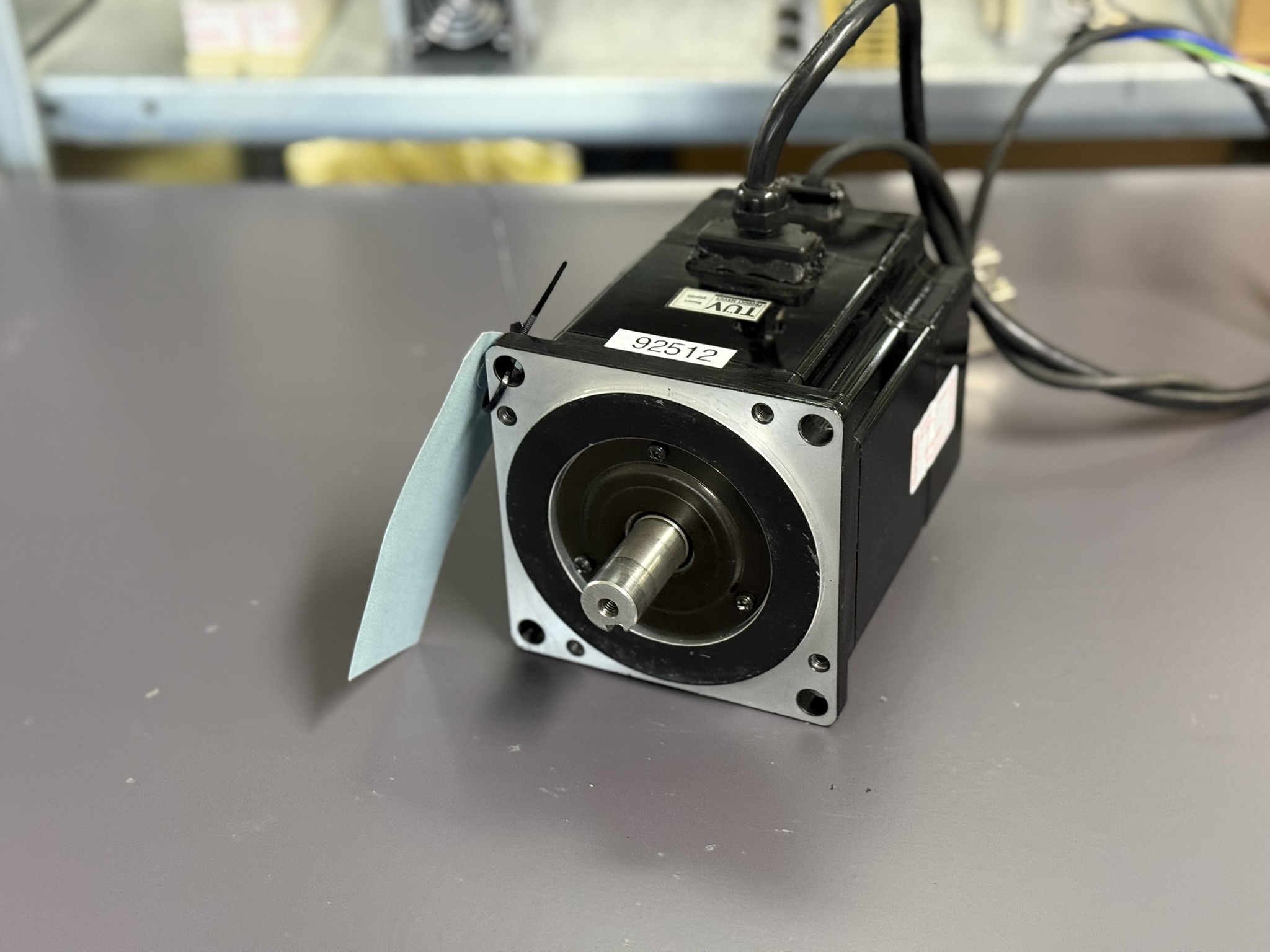 Yaskawa AC Servo Motor SGMP-15V316CT Seite 1