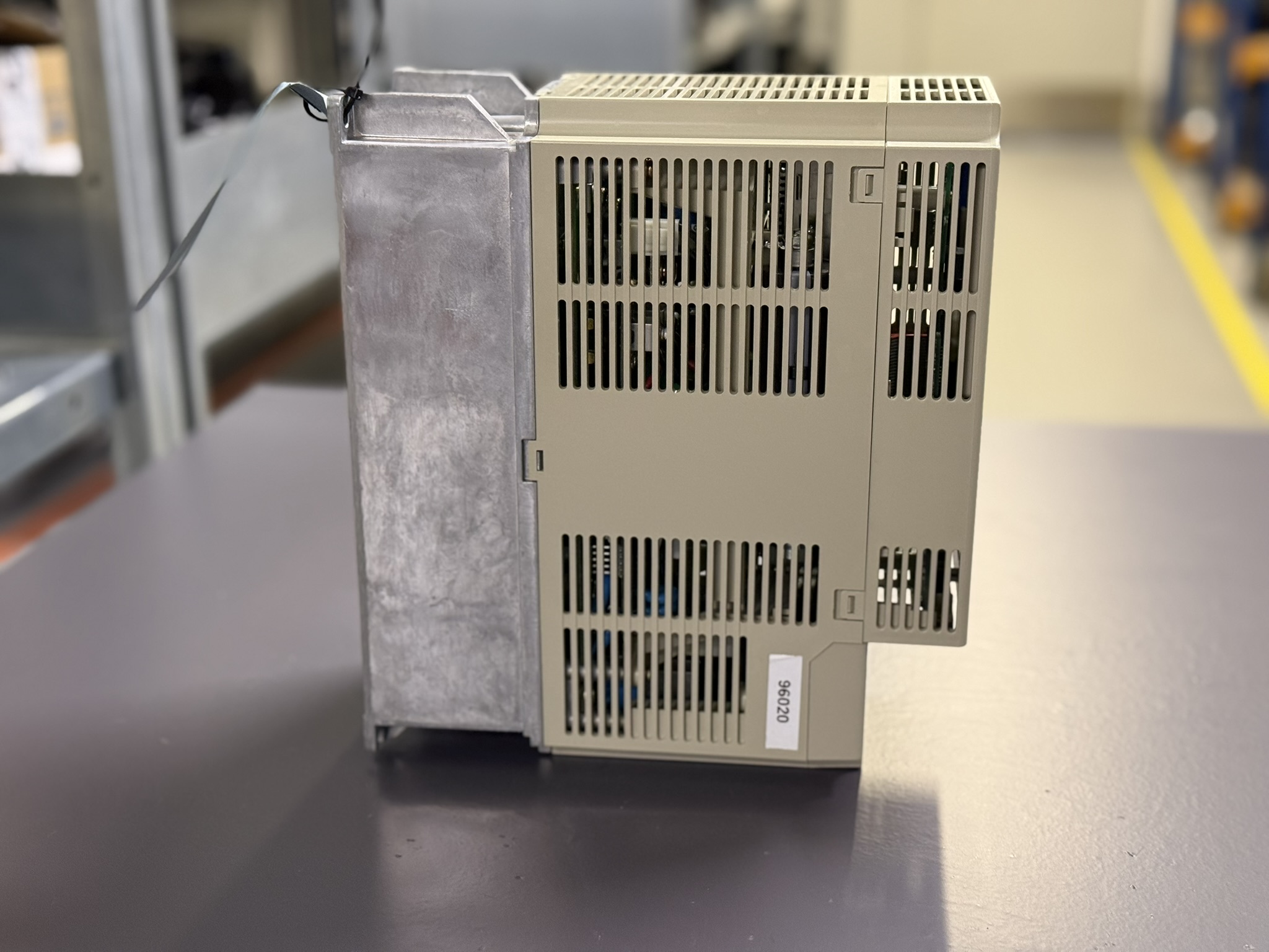 Yaskawa SGDB-02VN AC Servopack Seite 1