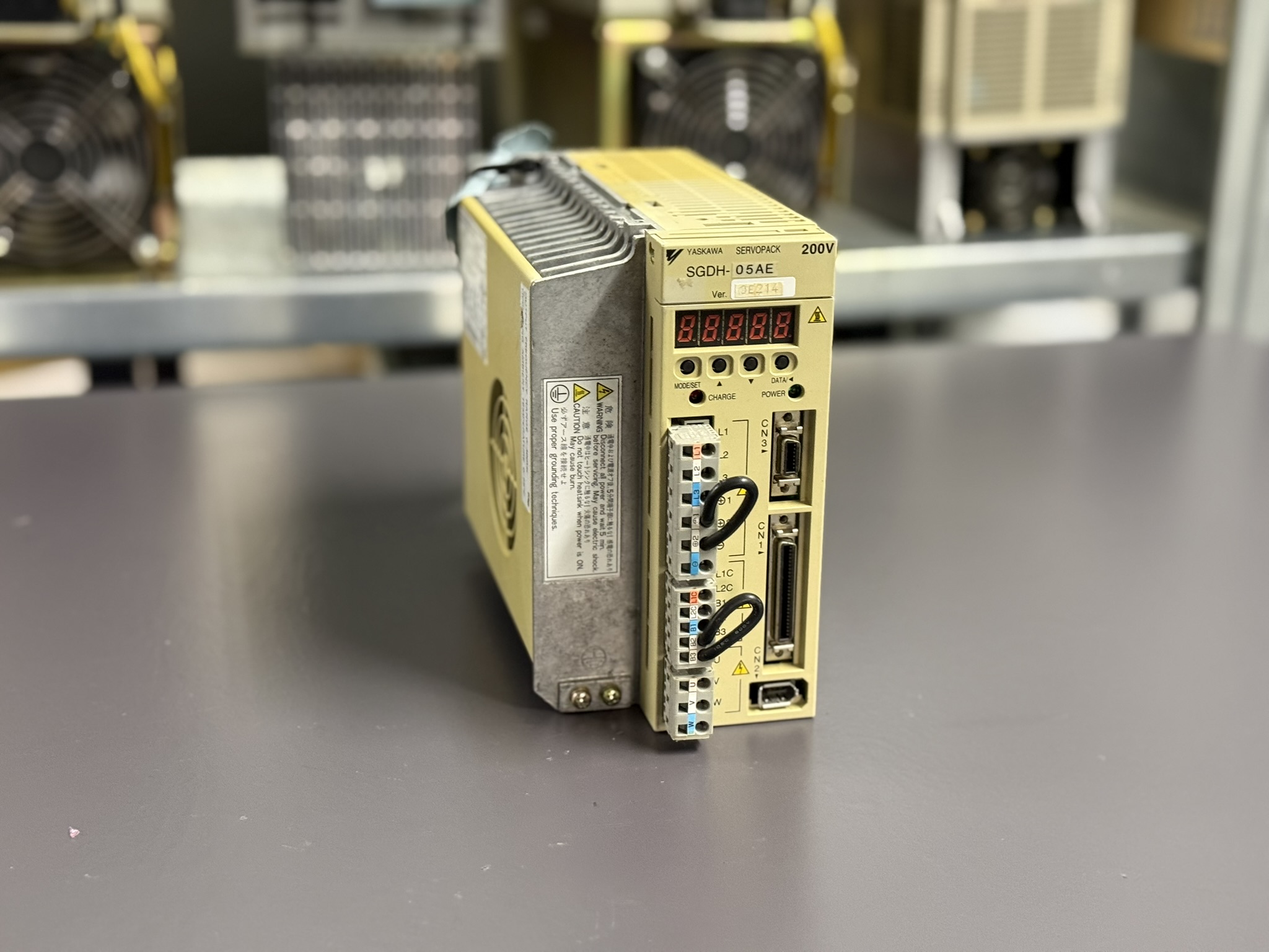 Yaskawa SGDH-05AE AC Servopack Hauptbild