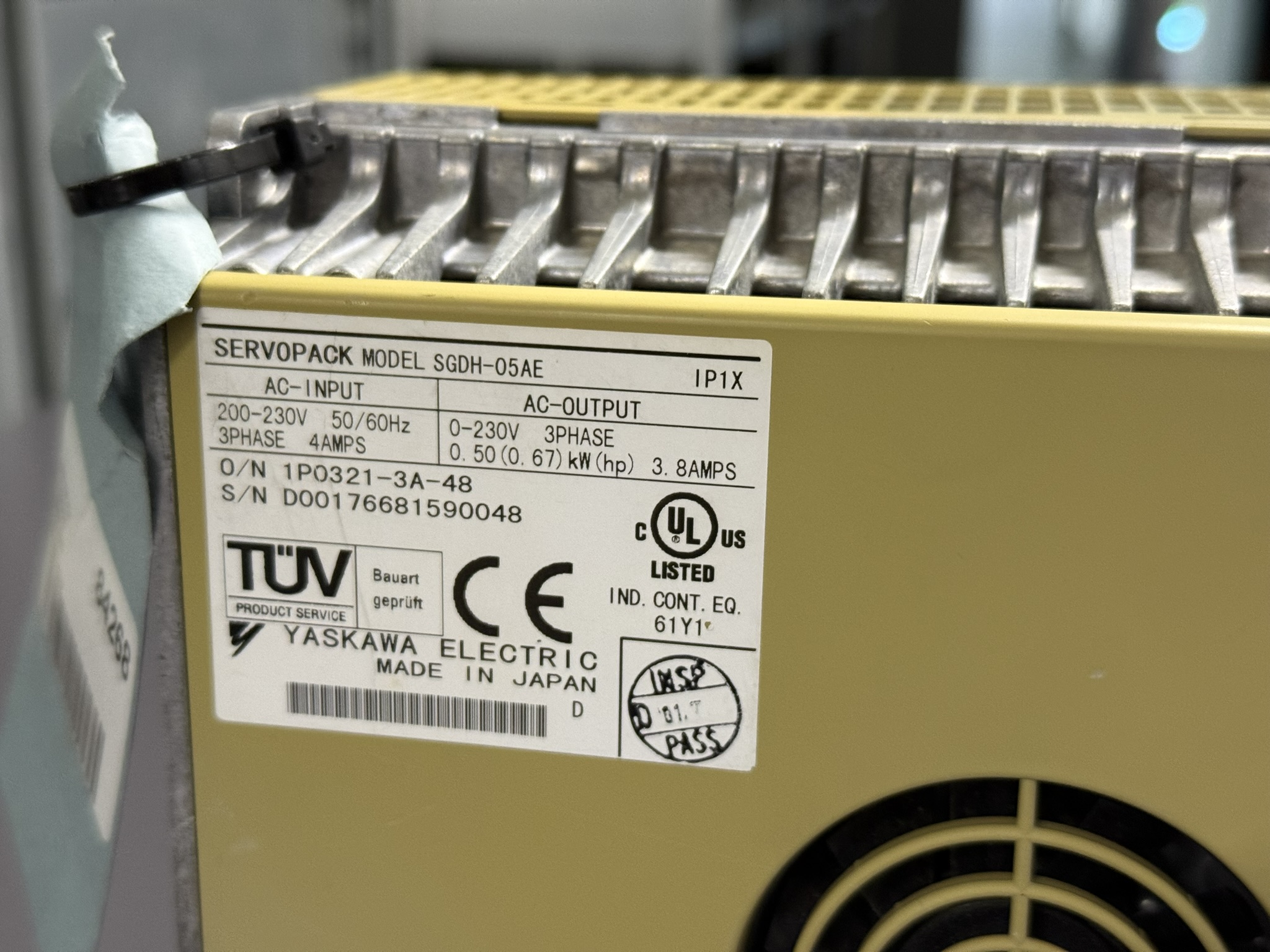 Yaskawa SGDH-05AE AC Servopack Typenschild